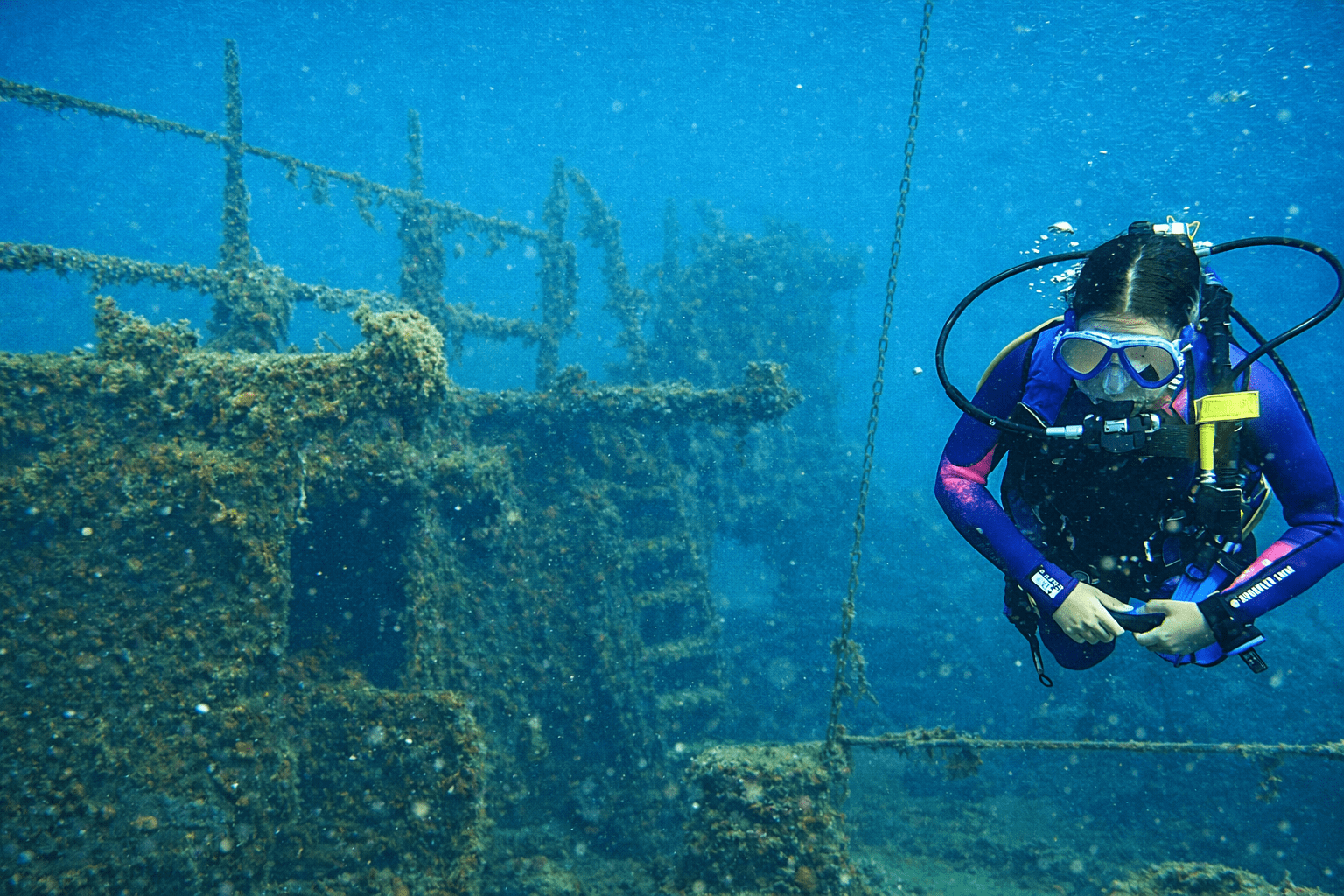 Curso PADI Barcos Hundidos en Cambrils